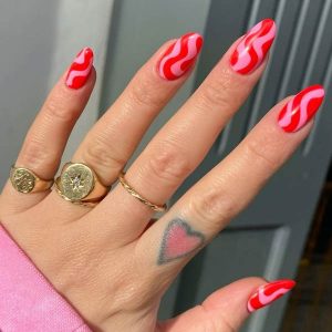 Το πιο hot manicure που σίγουρα θα λατρέψεις